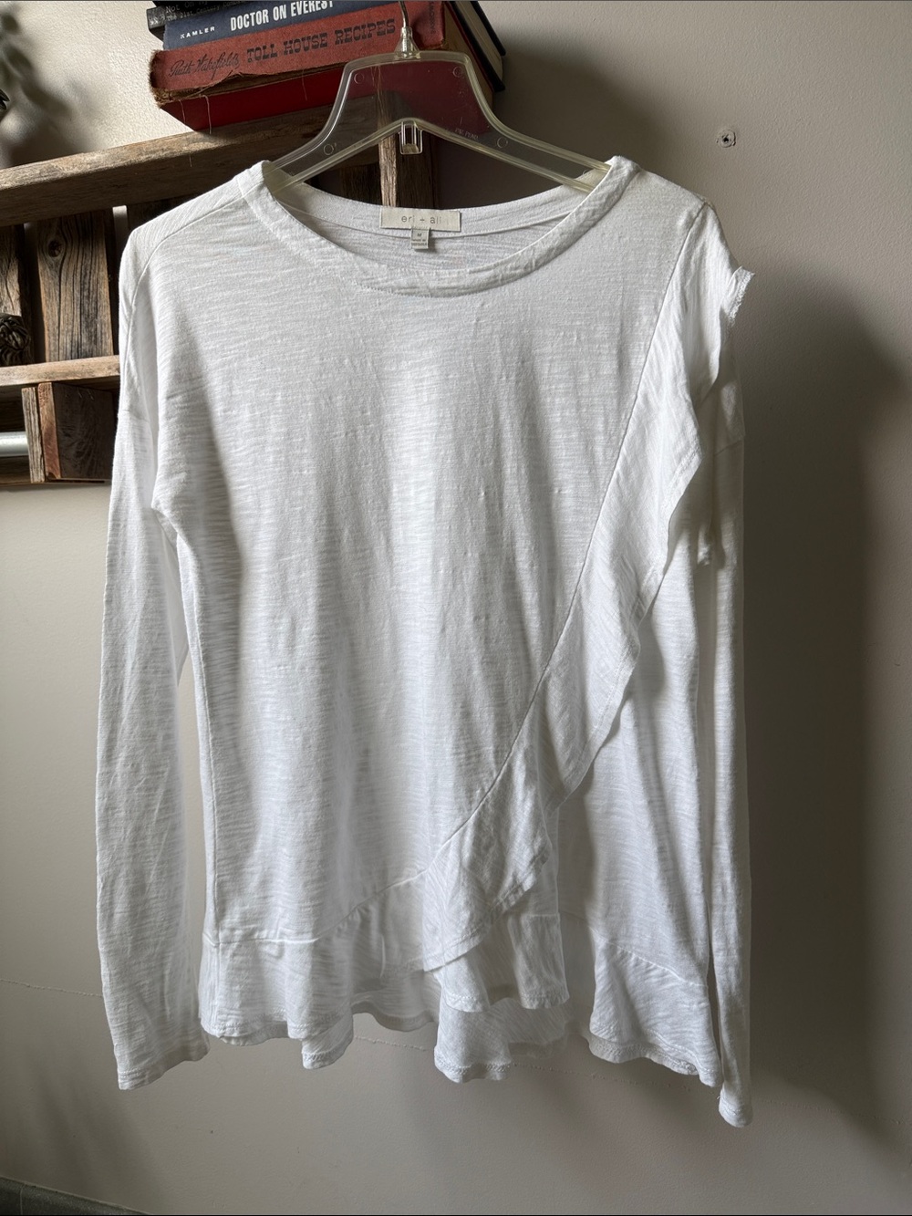 Eri + Ali White Long-Sleeve Ruffle-Trim Cotton Knit Top Women’s Medium